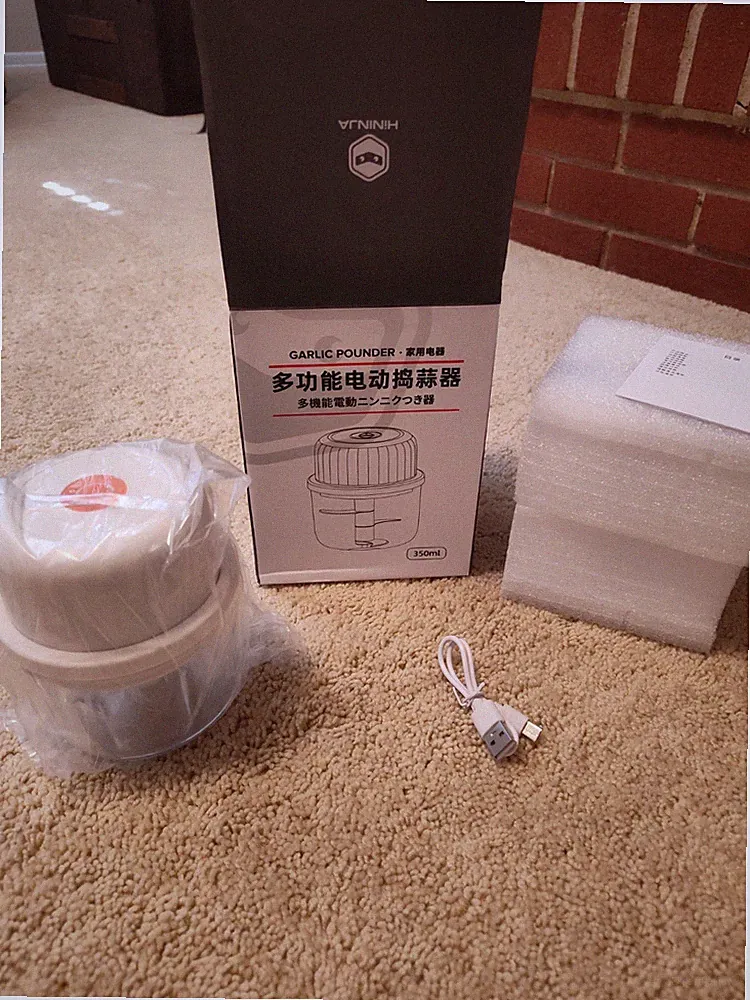 350ML Electric Garlic Chopper, 3 Blades Garlic Grinder Mini Vegetable Chopper.