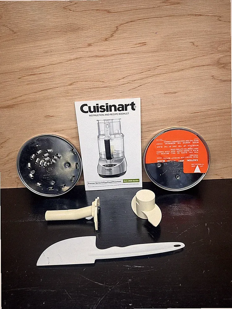 5 pcs Cuisinart Pro Classic DLC-10 Food Processor Accessories READ DESCRIP!