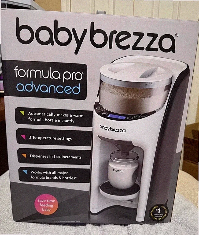Baby Brezza Formula Pro Advanced Formula Dispenser (Box Damage) Item Is Good