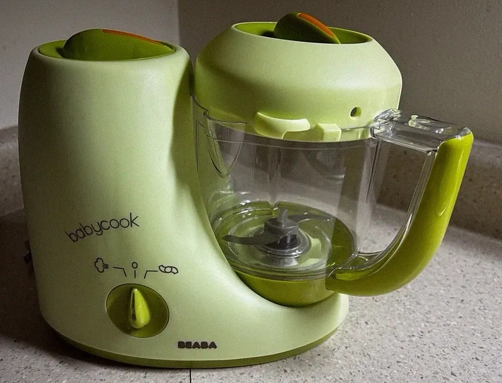 Beaba Babycook, a 4-in-1 steam, blend, warm, and defrost baby food