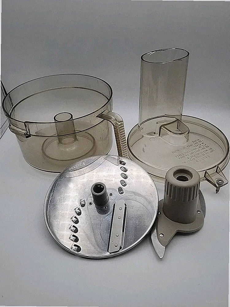 Black and Decker Food Processor Model D1FP1D Original Replacement Parts 4 Piece