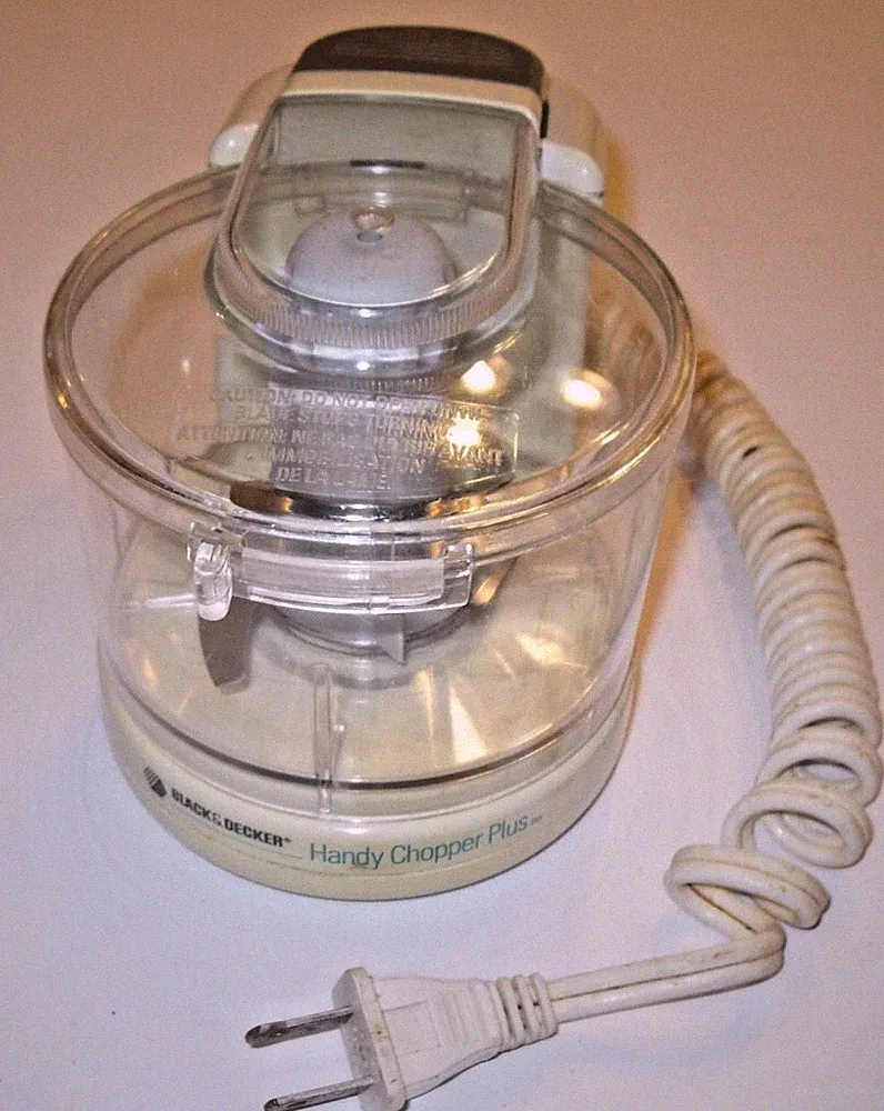 Black and Decker Handy Chopper Plus HC3000 Mini Food Processor - TESTED