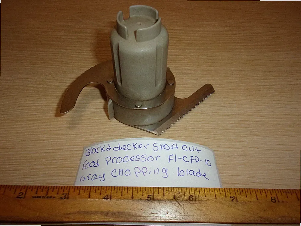 BLACK AND DECKER SHORTCUT FOOD PROCESSOR F1-CFP-10 GRAY CHOPPING BLADE