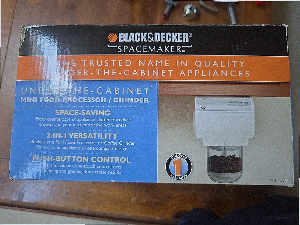 BLACK DECKER CG800WM Spacemaker Mini Food Processor/Coffee Grinder minor damage