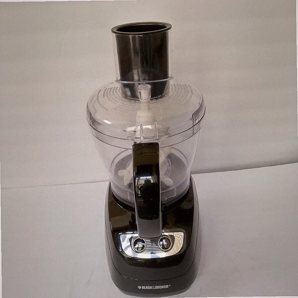 Black & Decker Food Processor, 8 Cup, 450 Watt, Model #FP1700B, Works Great!