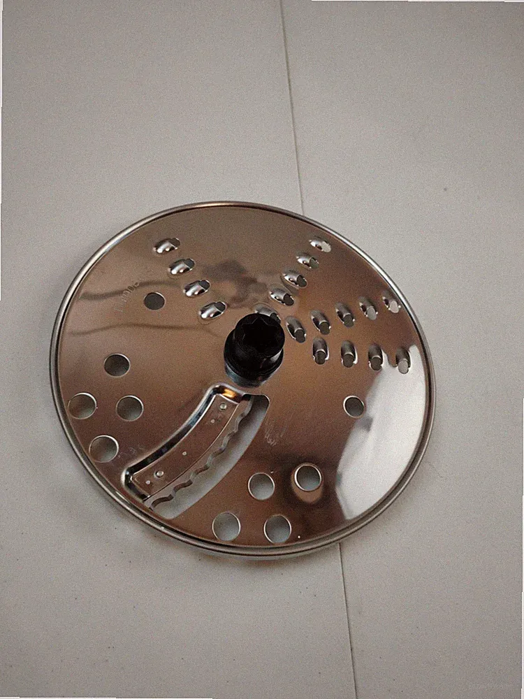 Black & Decker FP4200 Food Processor 8-Cup SLICE SHRED Disc Cutter