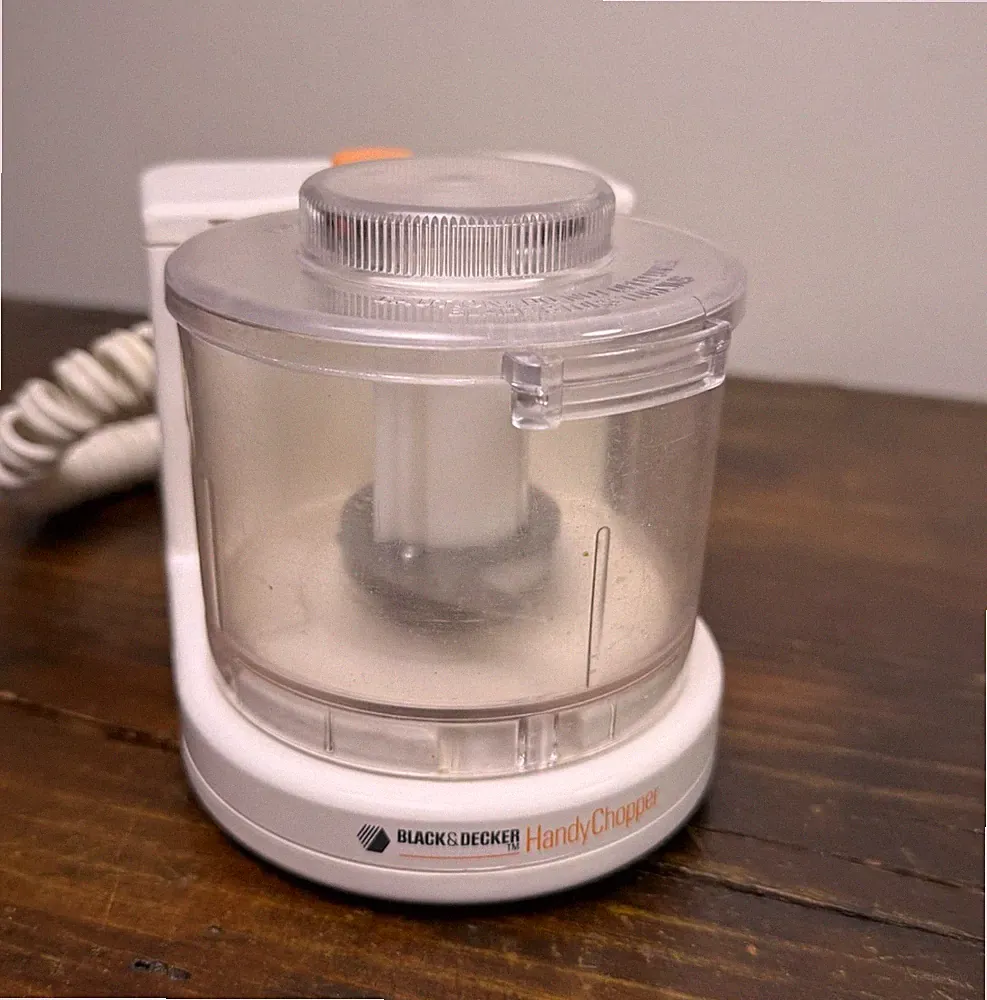 Black & Decker Handy Chopper Mincer Mini Food Processor Model HC-20 TESTED WORKS