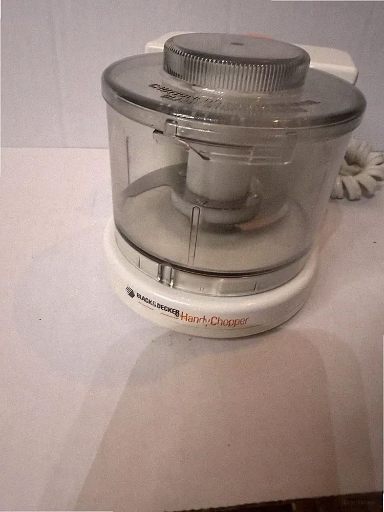 Black & Decker Handy Chopper Small Personal Mini Food Processor Vtg HC20 HC-20