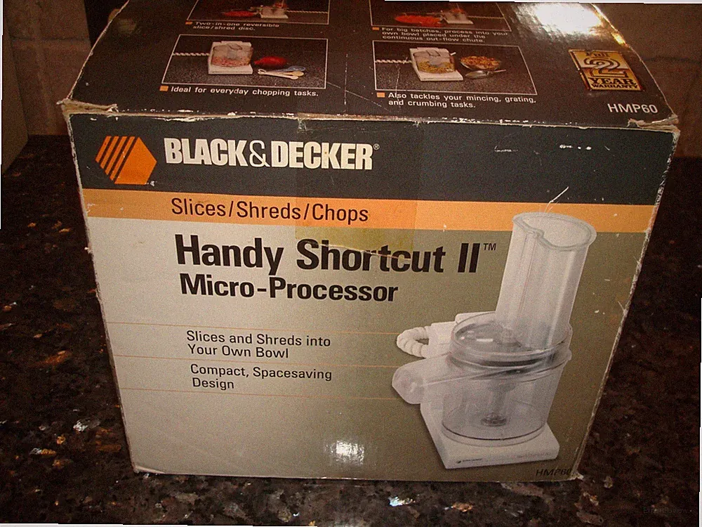Black & Decker Handy Short Cut II Micro-Processor HMP60 Food Processor - NICE