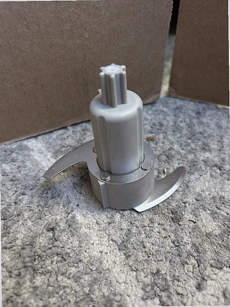 Black & Decker Handy Shortcut Mini Food Processor HMP30 Chopping Blade