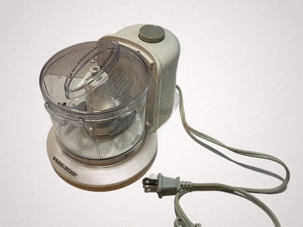 Black+Decker HC300 Type 1 Handy Chopper Mini Food Processor White