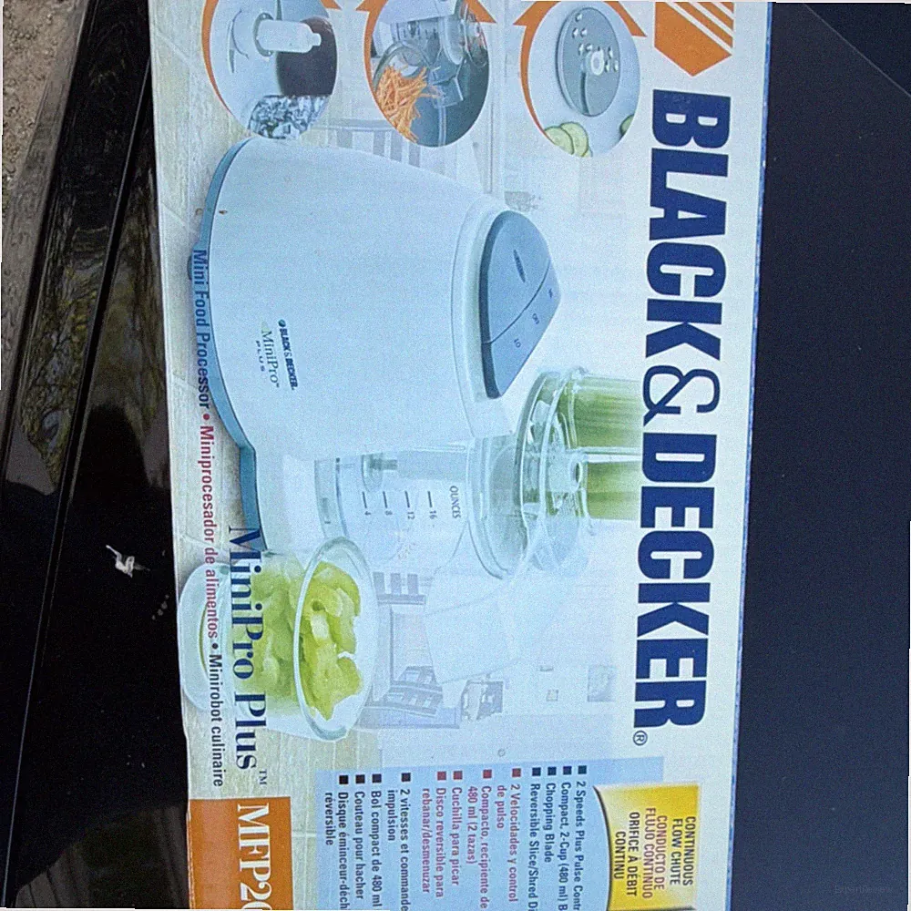 BLACK+DECKER MiniPro Plus MFP200T Mini Food Processor 4 Cup White Electric
