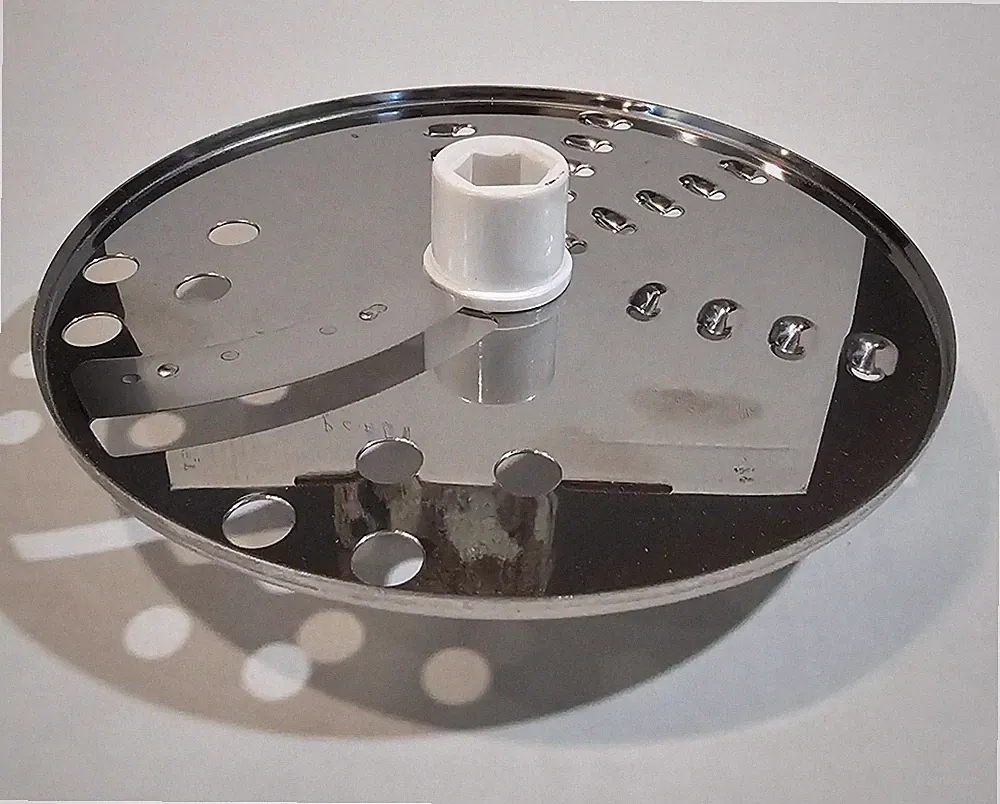 Black & Decker Power Pro 2 Food Processor FP1510 part slicing/shredding disk