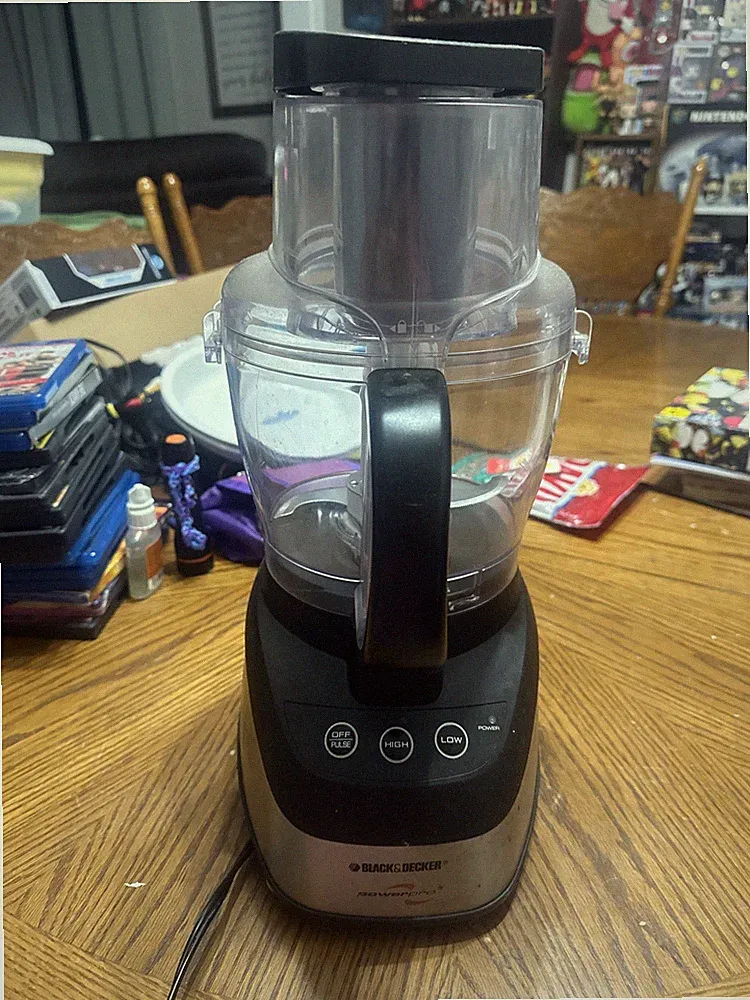 BLACK+DECKER Power Pro Wide-Mouth Food Processor, Black, FP1550S- Tested