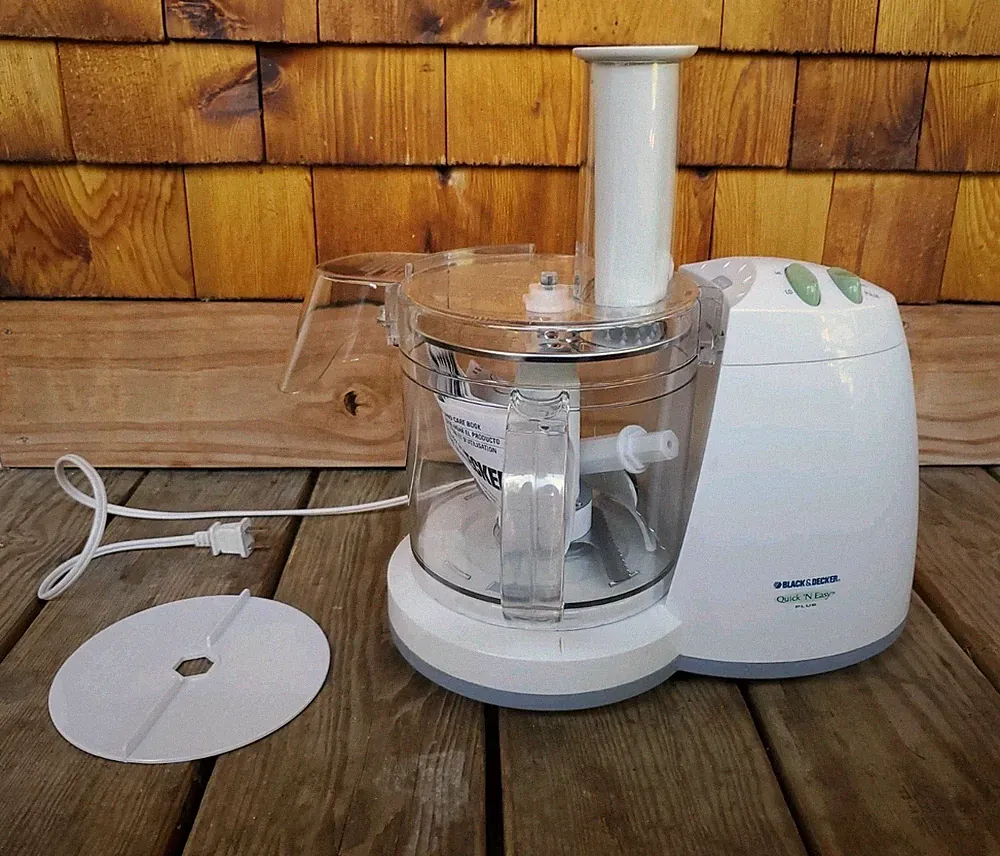 BLACK+DECKER Quick 'N Easy Plus FP1400W Food Processor 8 Cup White