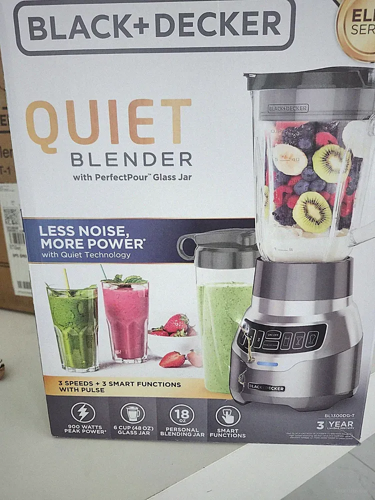 Black+Decker Quiet Blender 6 Cup Glass Jar 24 oz Personal Jar 900W BL1300dg-t-1