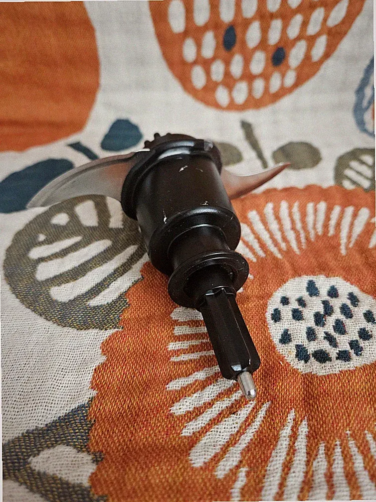 Blade Replacement Part for Decker 8-Cup Food Processor ( Model FP4200 ) Kitchen