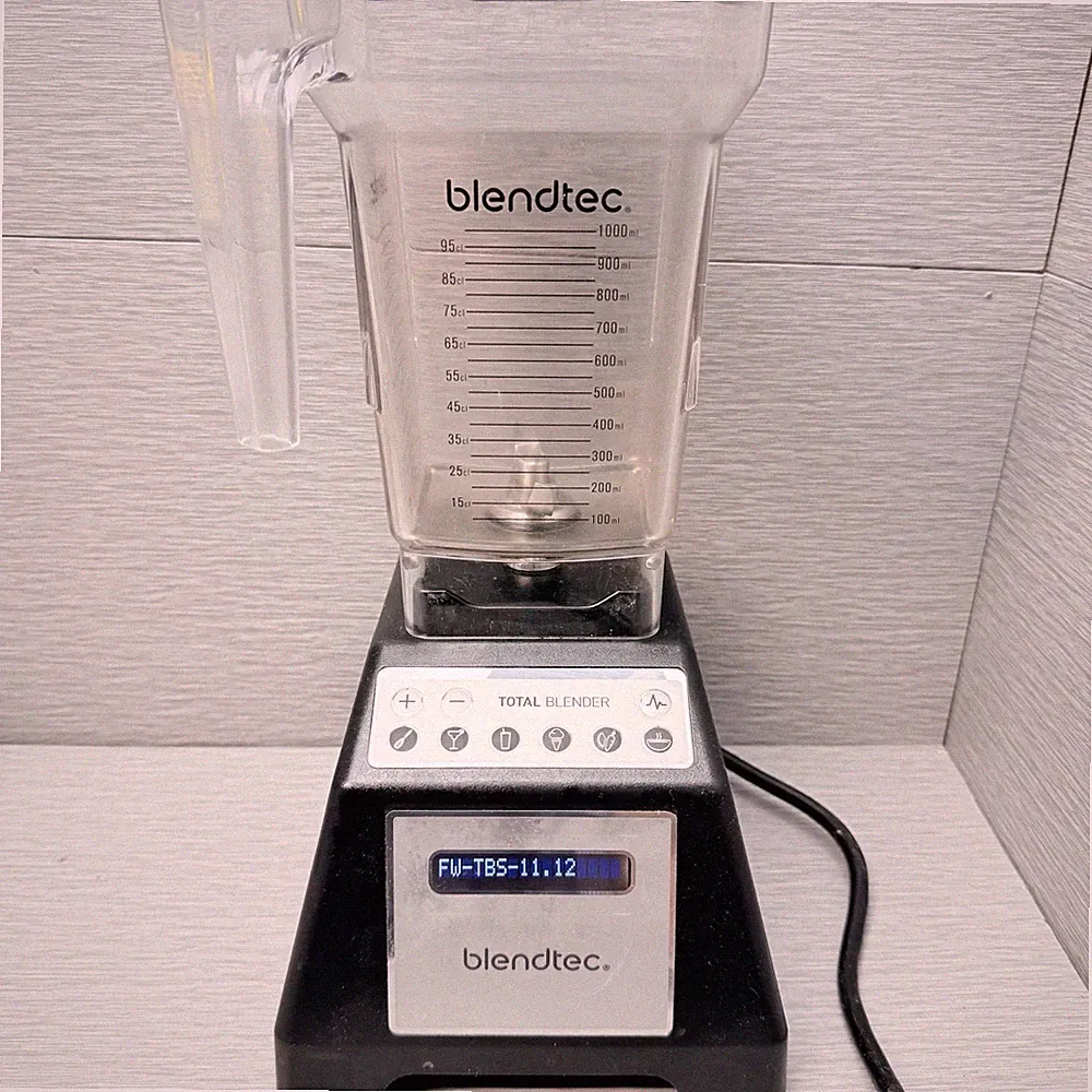 BlendTec ES3 Varible Speed Total Blender Classic Black / Smoothie Classic 3852