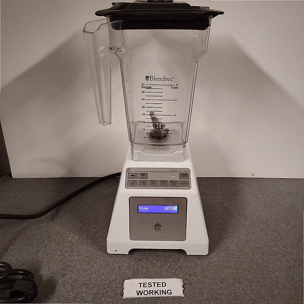 Blendtec Total Blender ES3 White/Black with Jar 32 oz - LOW CYCLES/USAGE