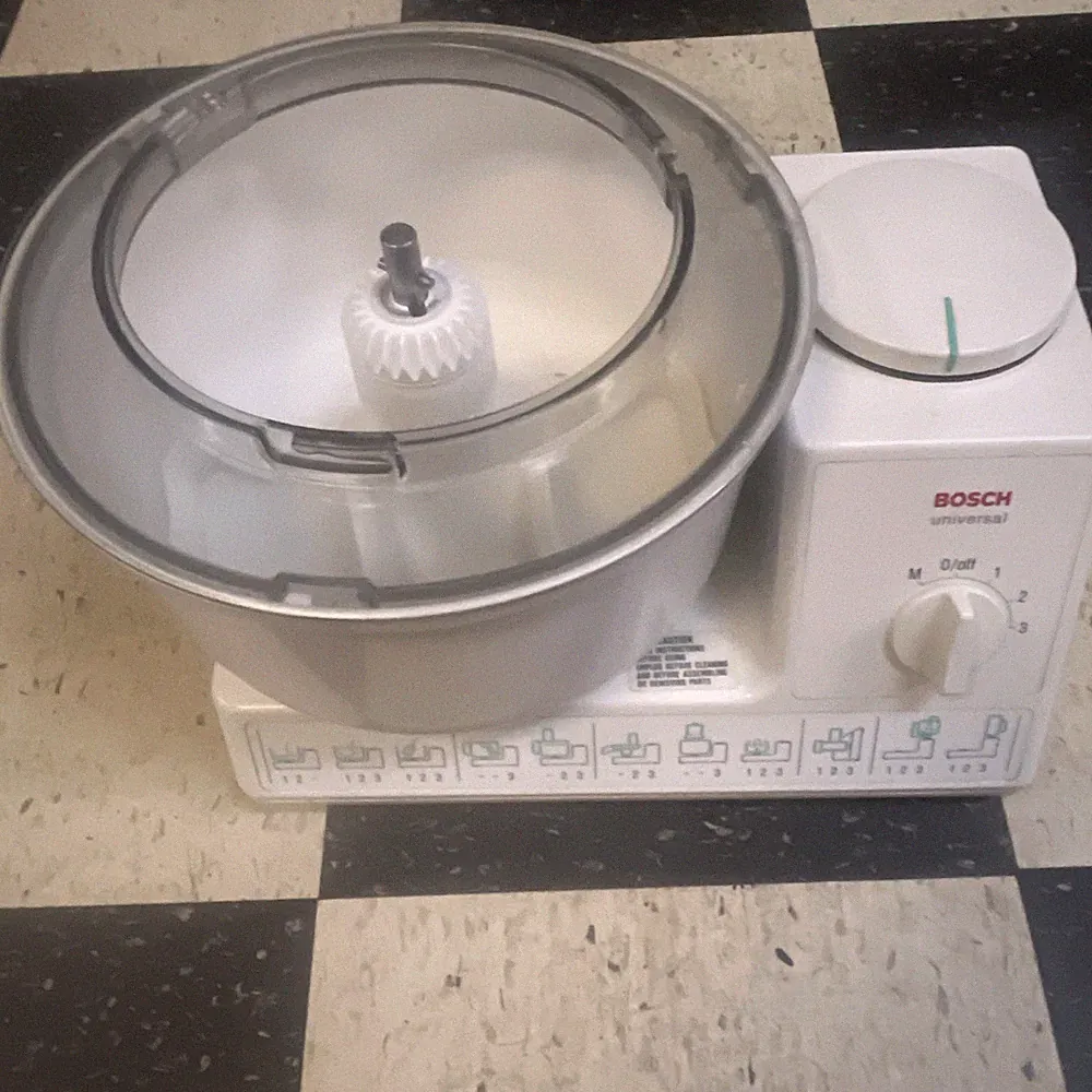 Bosch Mixer Food Processor MUM 6621 UC Works! Sold As Is!