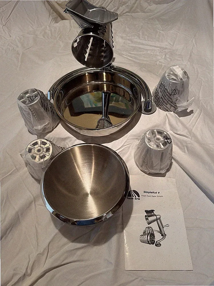 BRAND NEW New ERA Simple Kut V Manual Food Processor - 5 Cones/Pan/Bowl