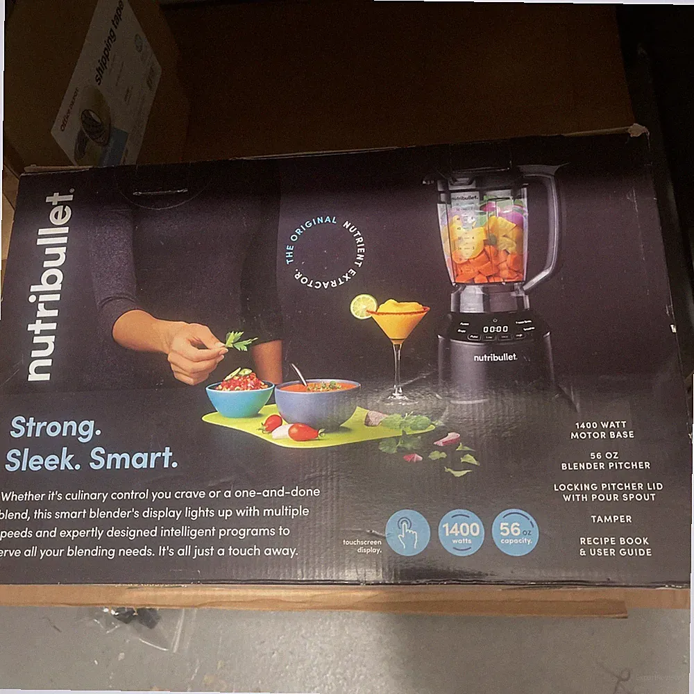 Brand New Nutribullet Smart Touch 1500w Blender Combo with Single-Serve Cups