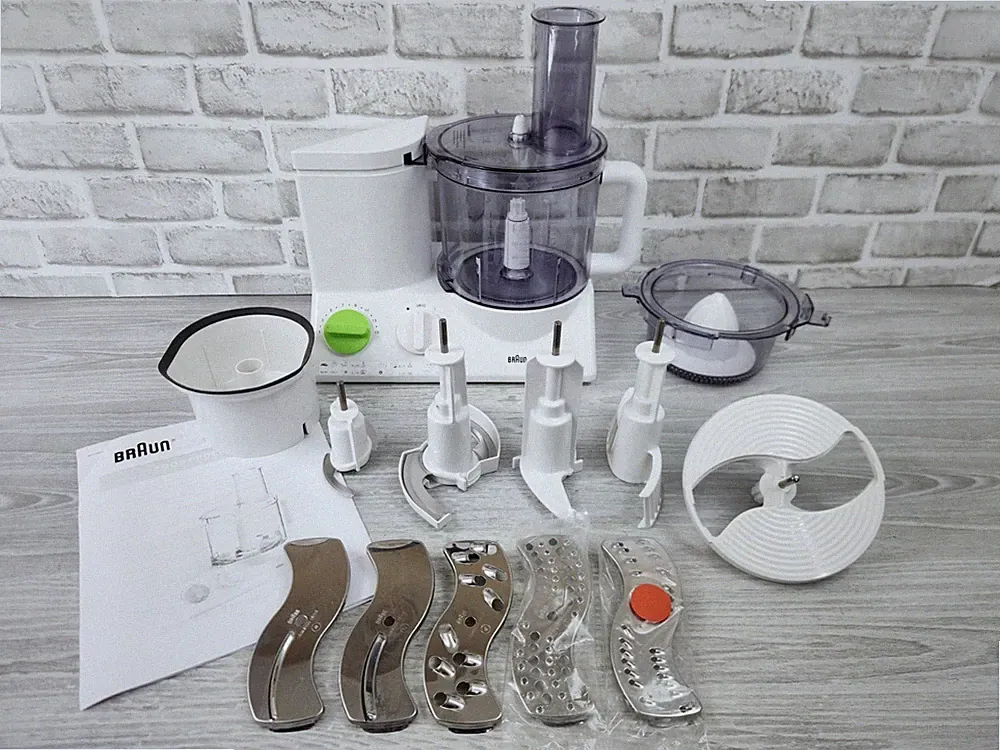 Braun CombiMax FP3020 Food Processor 600W Type 3205 With Attachments