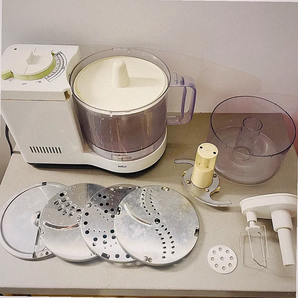 BRAUN Food Processor Made In Germany Model: 4261 With Attachments- Works!