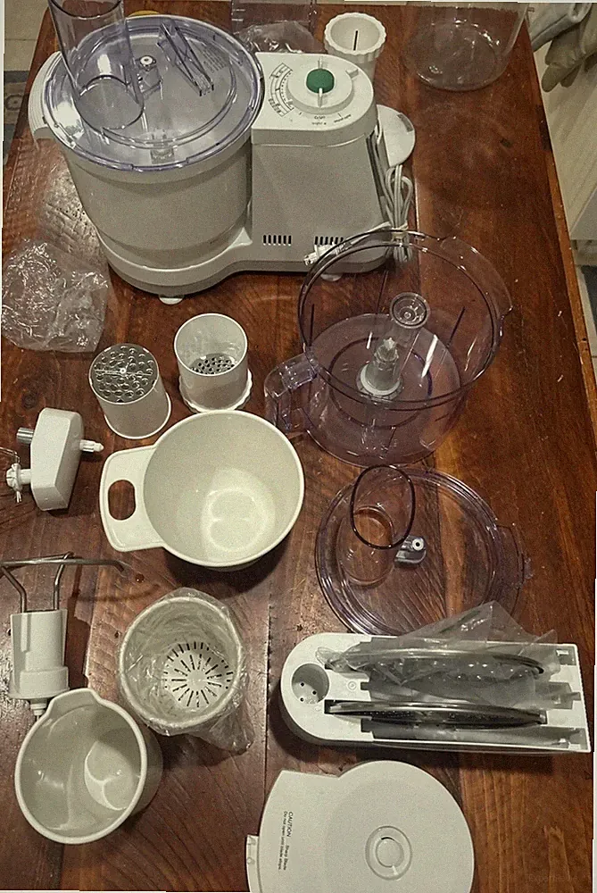 Braun Model 3210 Food Processor Preparation Center - Germany - Barely Used!
