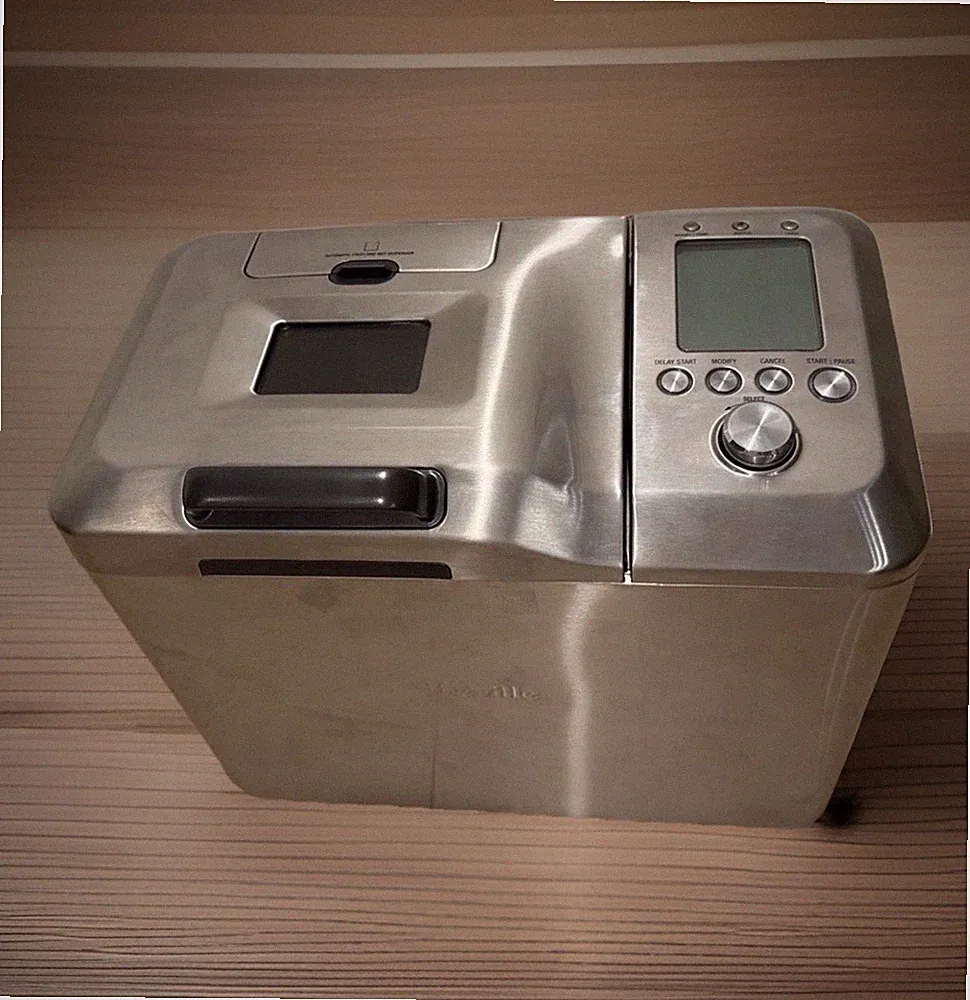 Breville BBM800XL Bread Machine Stainless Steel LCD 13 Settings 1-2.5 lb Loaf