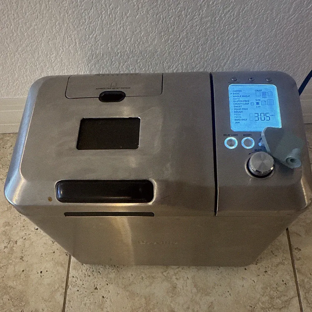 Breville BBM800XL Stainless Steel Silver Bread Machine LCD Timer 2.5 lb
