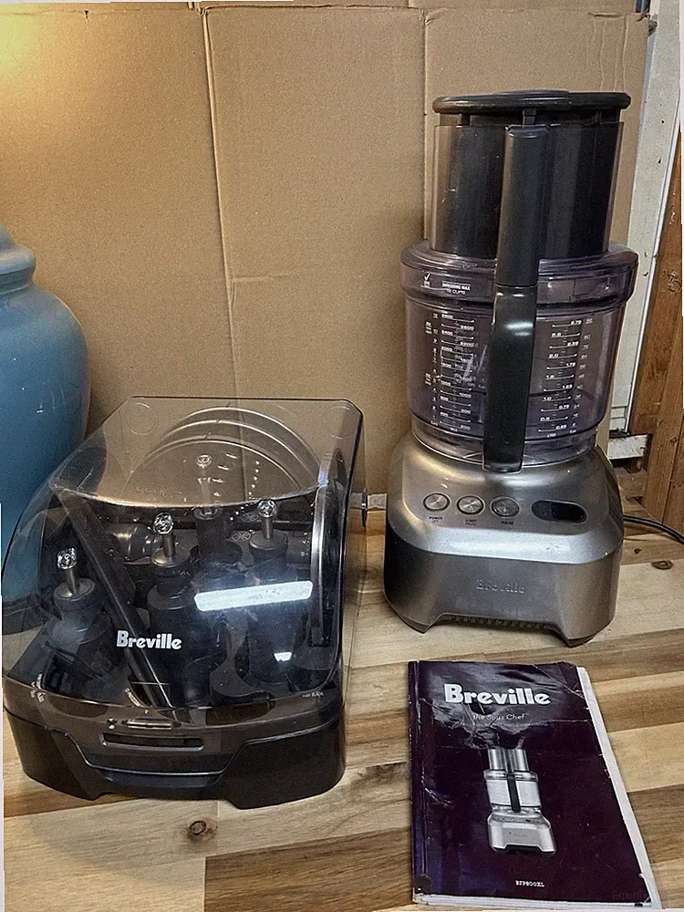 Breville BFP800XL Sous Chef 16 Cup Pro Food Processor Excellent W/ Accessories