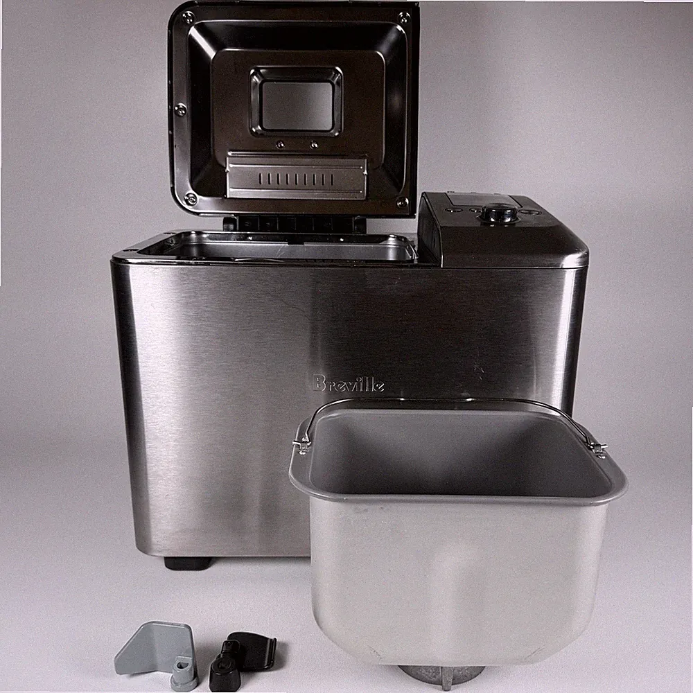 Breville Custom Loaf Bread Maker BBM800XL Owner Used Works Great Both paddles