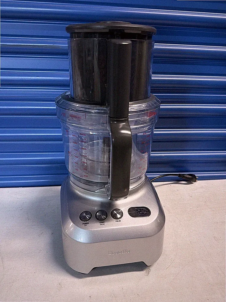 Breville Sous Chef 16 Pro 16-Cup Food Processor BFP800XL/A 1200W NO ATTACHMENTS