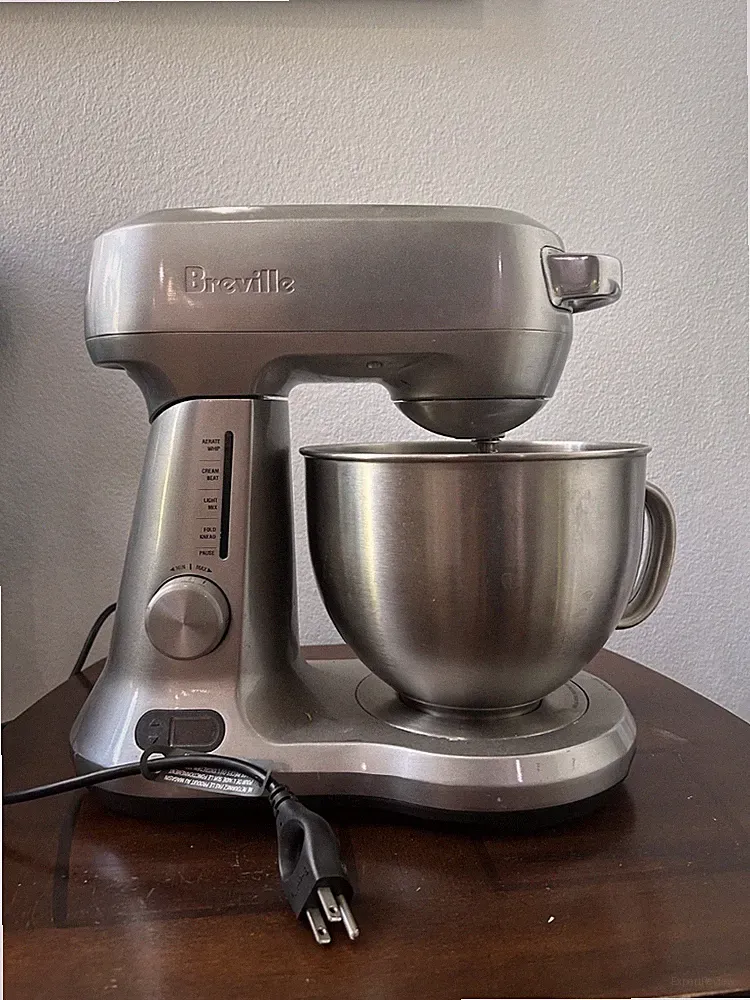 Breville Stand-Alone Mixer Pro, 5 Attachments & Manual
