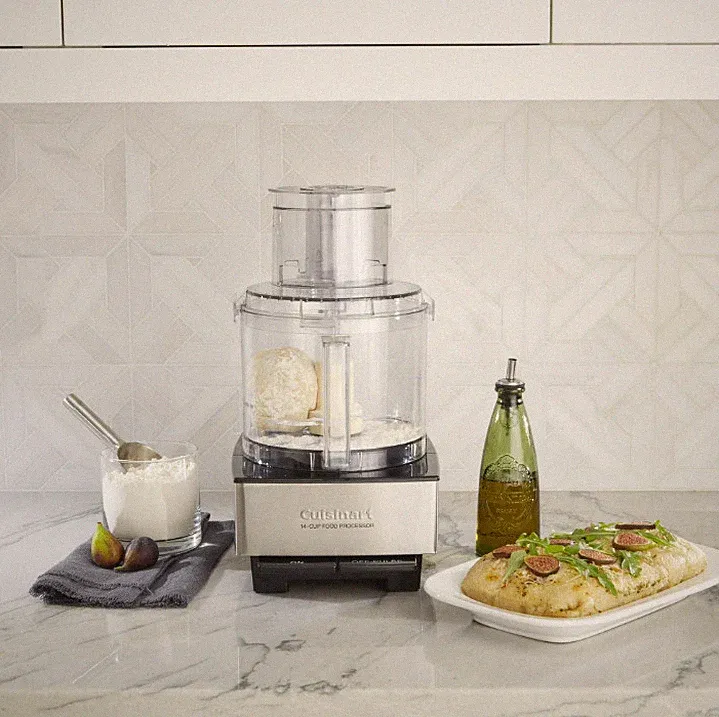 Cuisinart 14-Cup Food Processor, 720 W Motor, Extra-Large Feed Tube, Stainless
