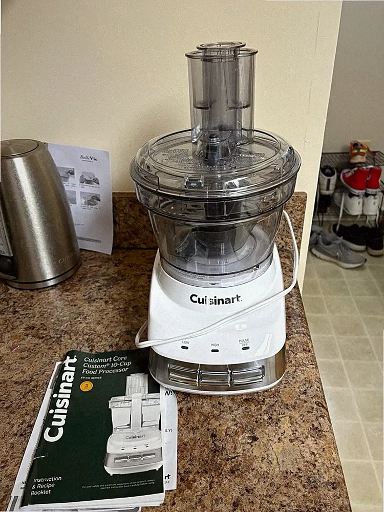 Cuisinart Core Custom 10-Cup Food Processor, used only twice