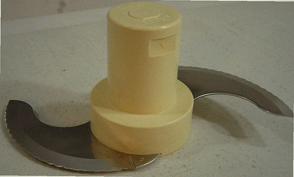 Cuisinart Custom 14 Cup Food Processor DFP-14BCN Chopping Blade Only Replacement