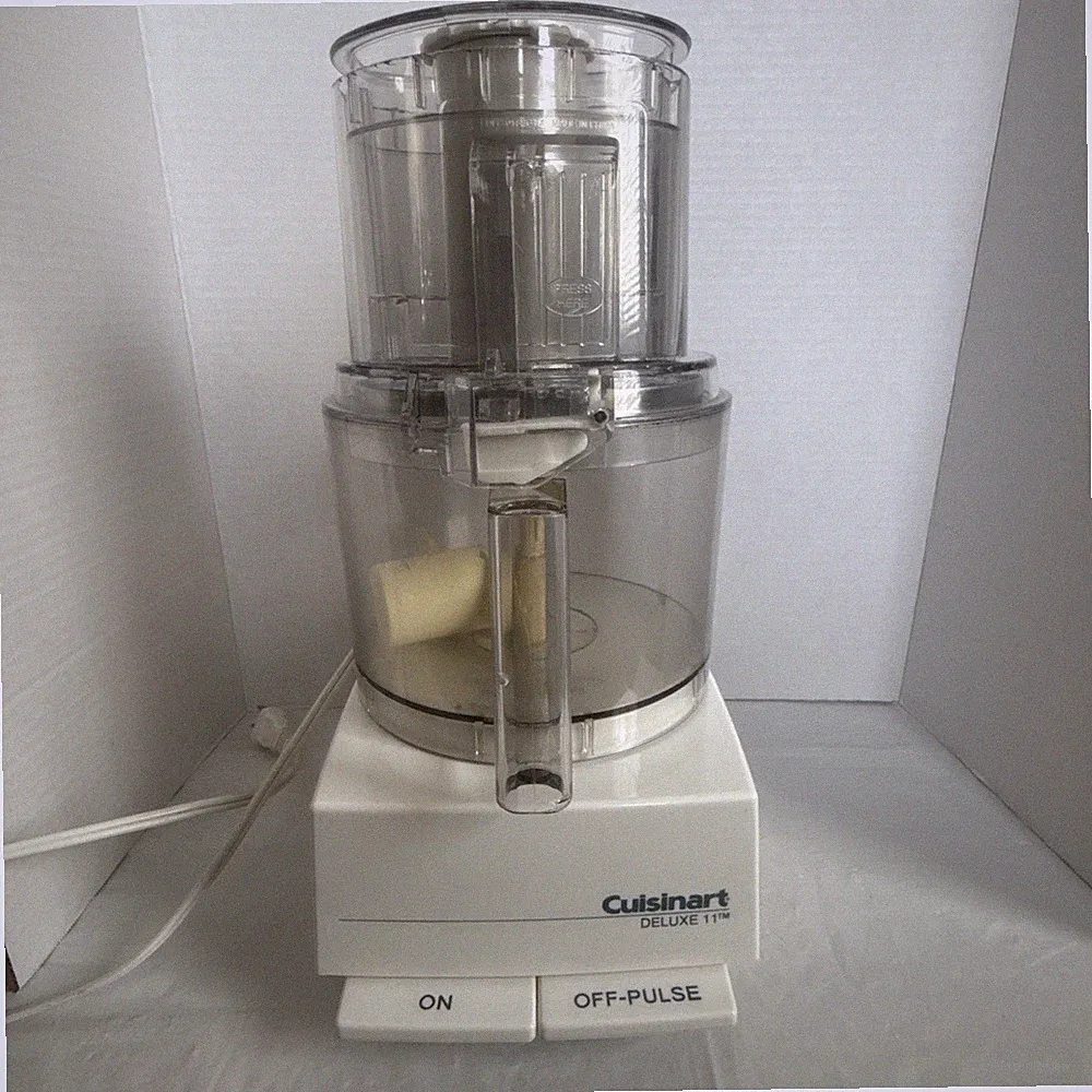 Cuisinart Deluxe 11-Cup Food Processor DLC-2011 11-Cup Kitchen Chopper & Slicer