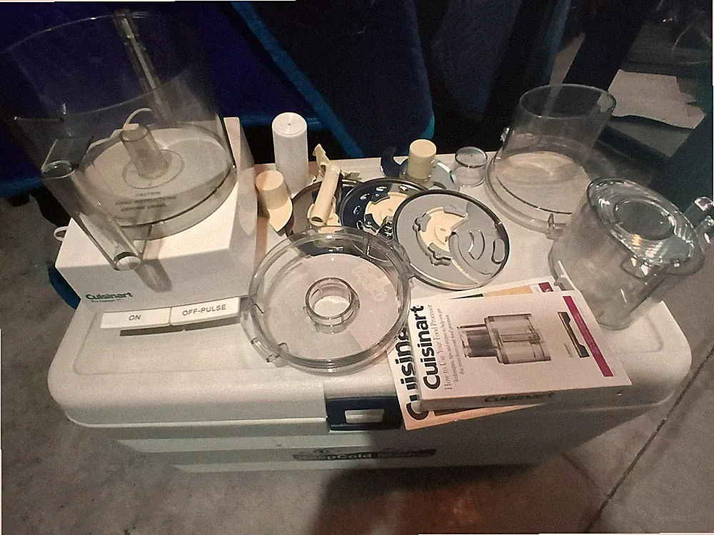 Cuisinart Deluxe 11 Cup Food Processor With Accessories