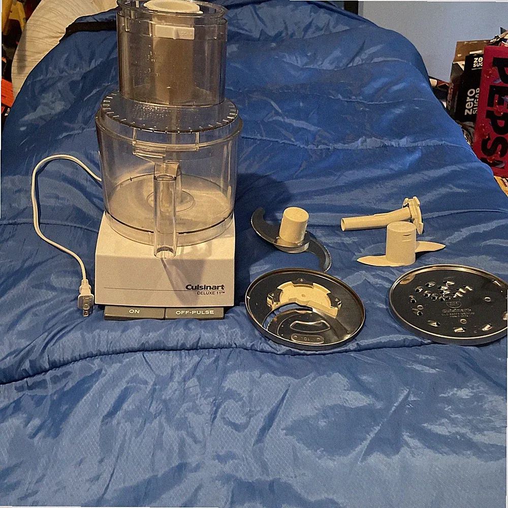Cuisinart Deluxe 11 Food Processor Model DFP-11 Tested & Works! Good Condition!