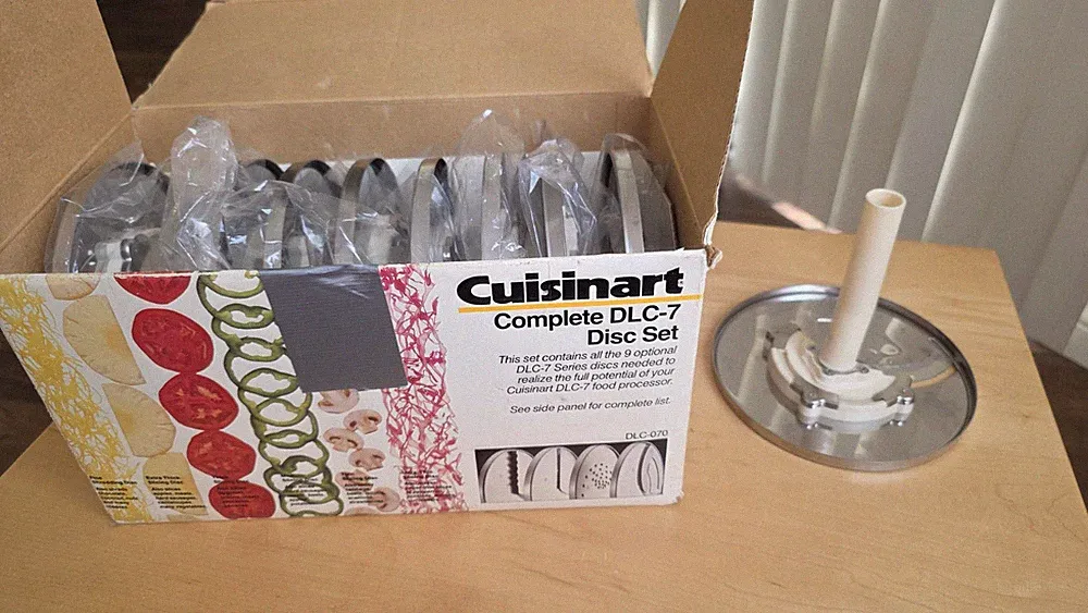 Cuisinart DLC-070 Complete DLC-7 Food Processor 9 Disc Blade Set w/ Original Box
