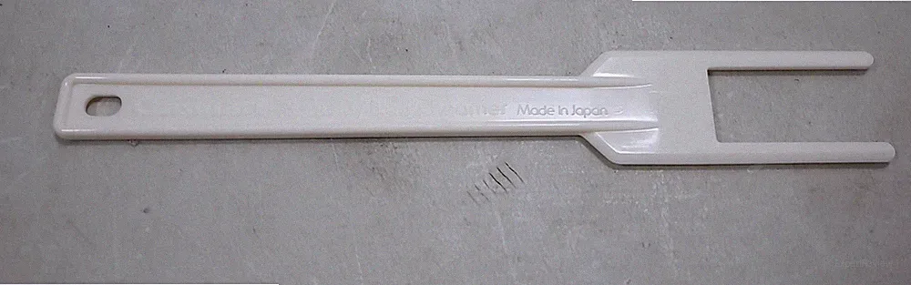 Cuisinart DLC‑10 Food Processor Parts – Spatula & Feed Tube Remer – OEM