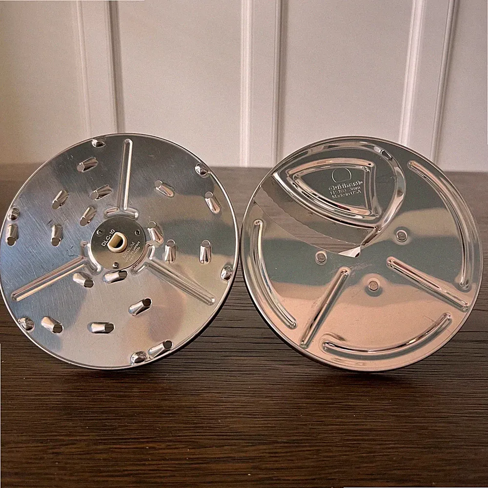 Cuisinart DLC-10 Medium Shredding Disc and FP-103 3mm Slicing Disc Set Stainless