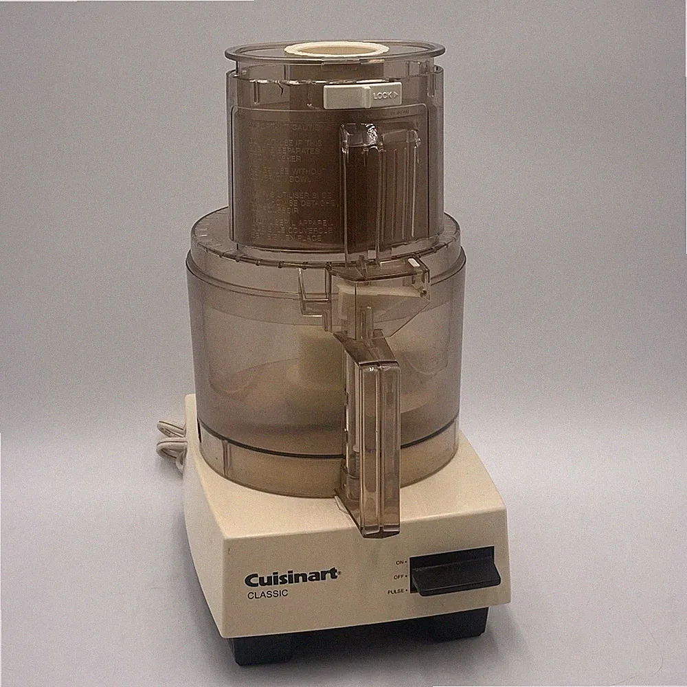 Cuisinart DLC-10C Plus Pro Classic Food Processor. Vintage