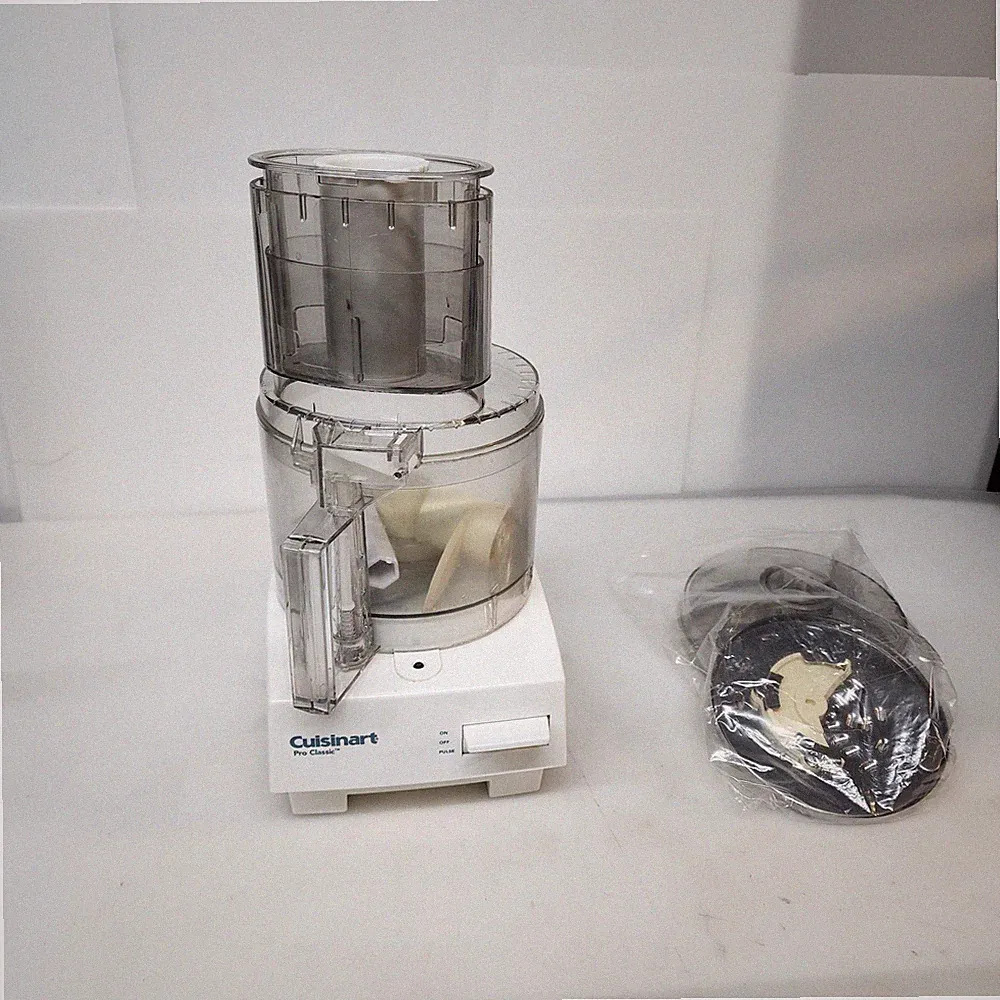 Cuisinart DLC-10S Pro Classic 7-Cup Food Processor With Accessories