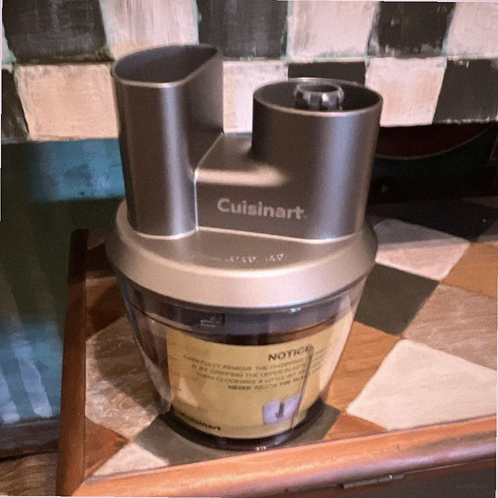 Cuisinart DLC-2A Mini Food Processor 4 Cup Black/Silver Bowl Lid Blade
