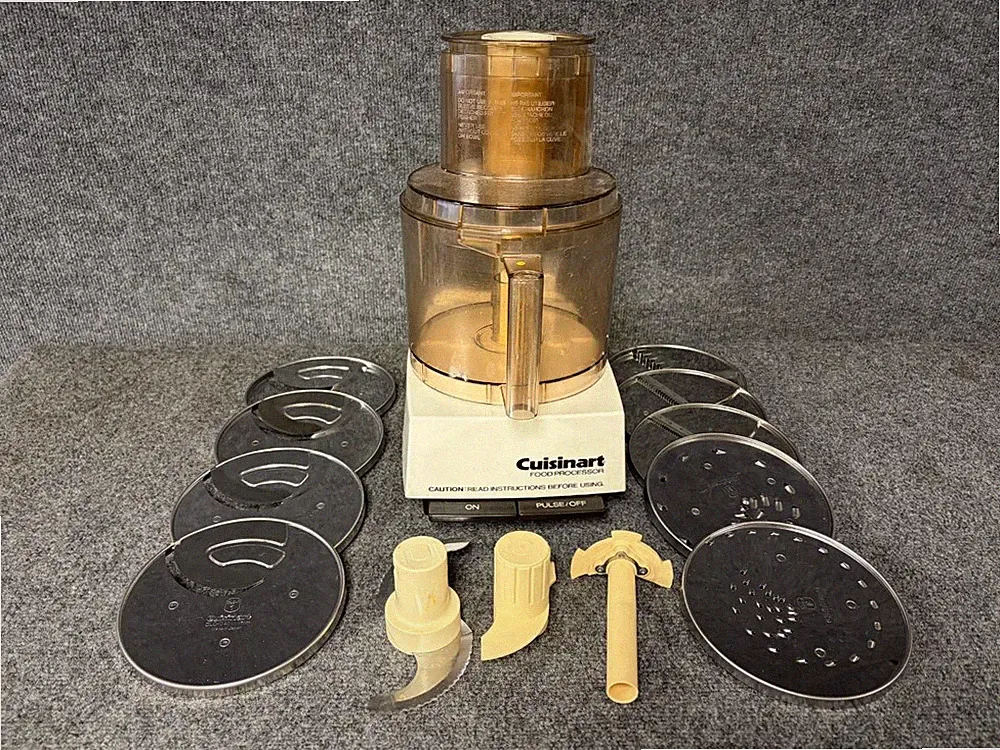 Cuisinart DLC-7 Pro 14 Cup Food Processor Made in Japan with 9 Disc Set