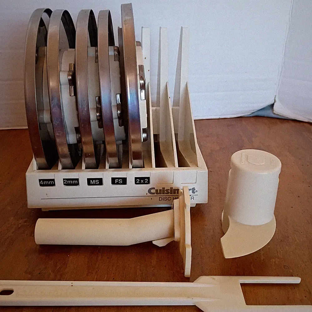 Cuisinart DLC-7 Super Pro Food Processor 7 Piece Disc Blade Set + Stem W/ Holder