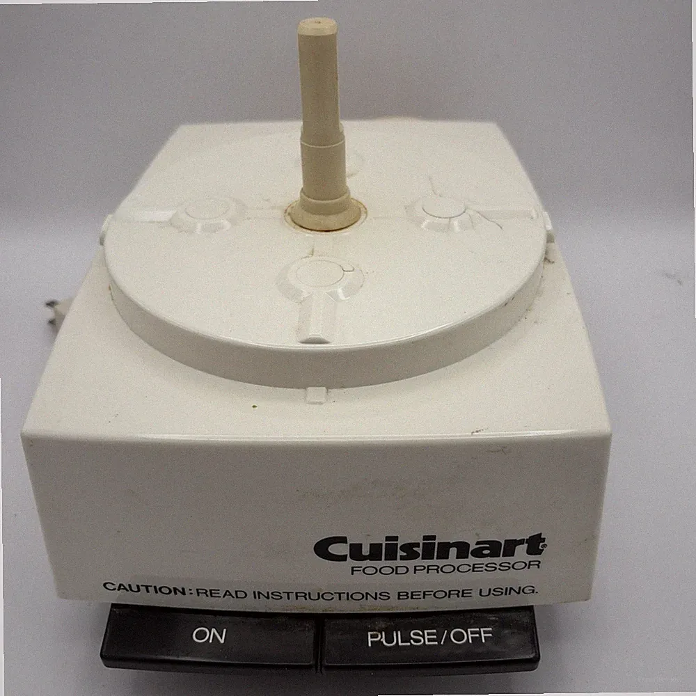 Cuisinart DLC-7 Super Pro Food Processor Motor Base Only Tested & Works